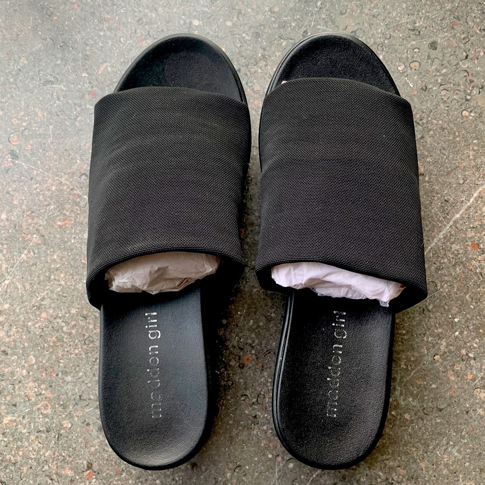 Madden Girl Black Slide Platform Sandals